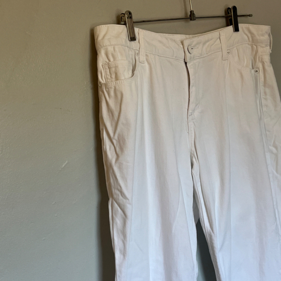 Falls Creek Women's White Denim Jeans Size Large 10 - Picture 2 of 9